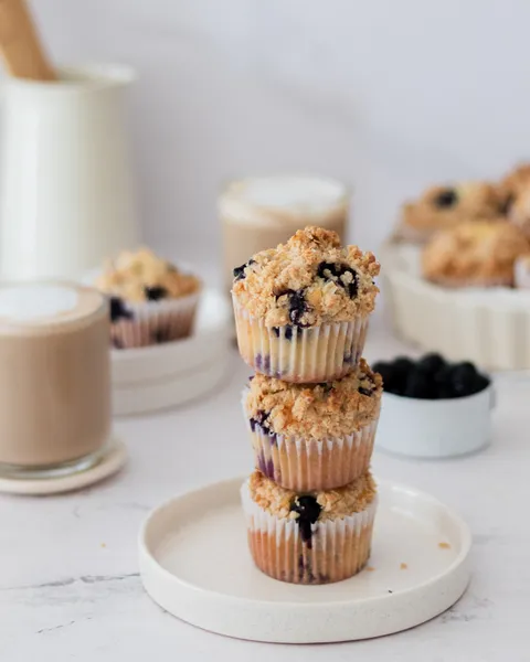 Muffins de arándanos y crumble